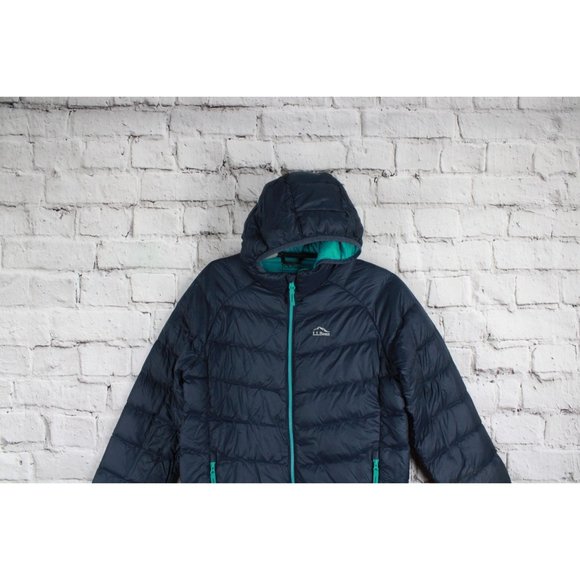 LL Bean Carbon Navy Nylon Hooded Ultralight 650 Down Jacket Size L 14-16 - Picture 3 of 9